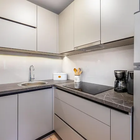 Angie Apartman Baška